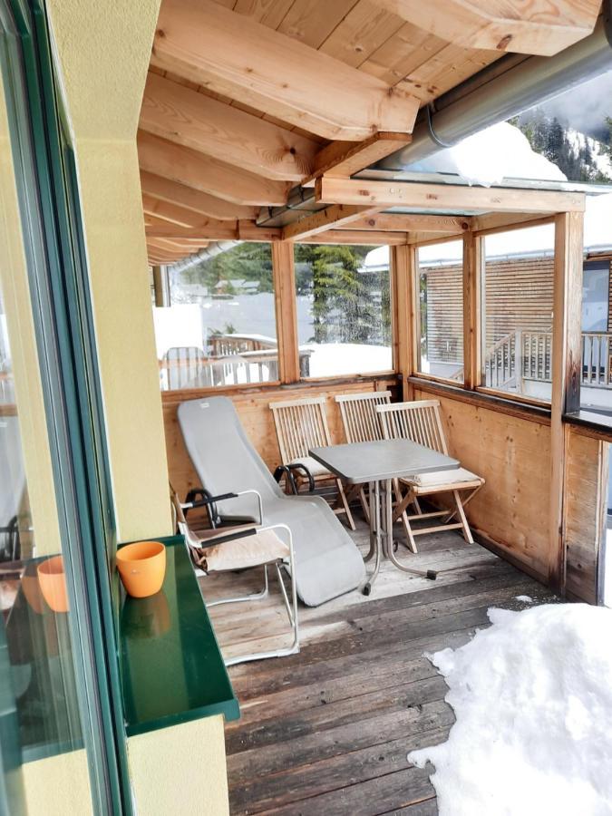 Apartments Am Burggraben 洛伊塔施 外观 照片