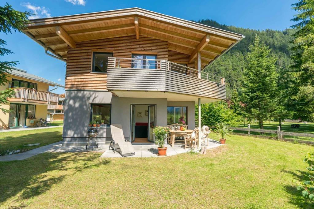 Apartments Am Burggraben 洛伊塔施 外观 照片