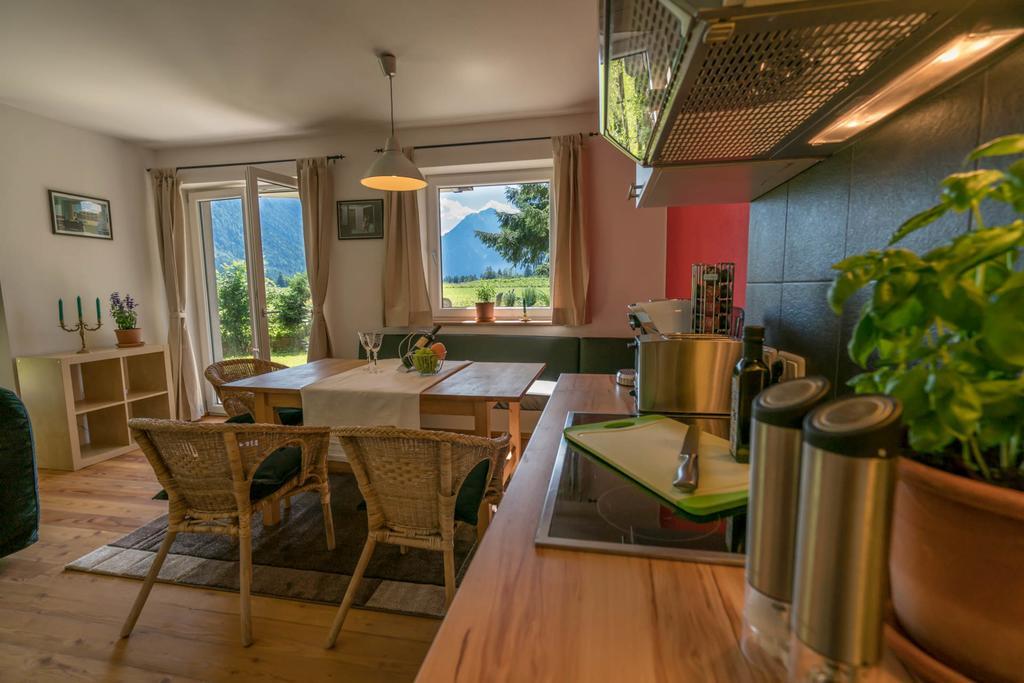 Apartments Am Burggraben 洛伊塔施 外观 照片