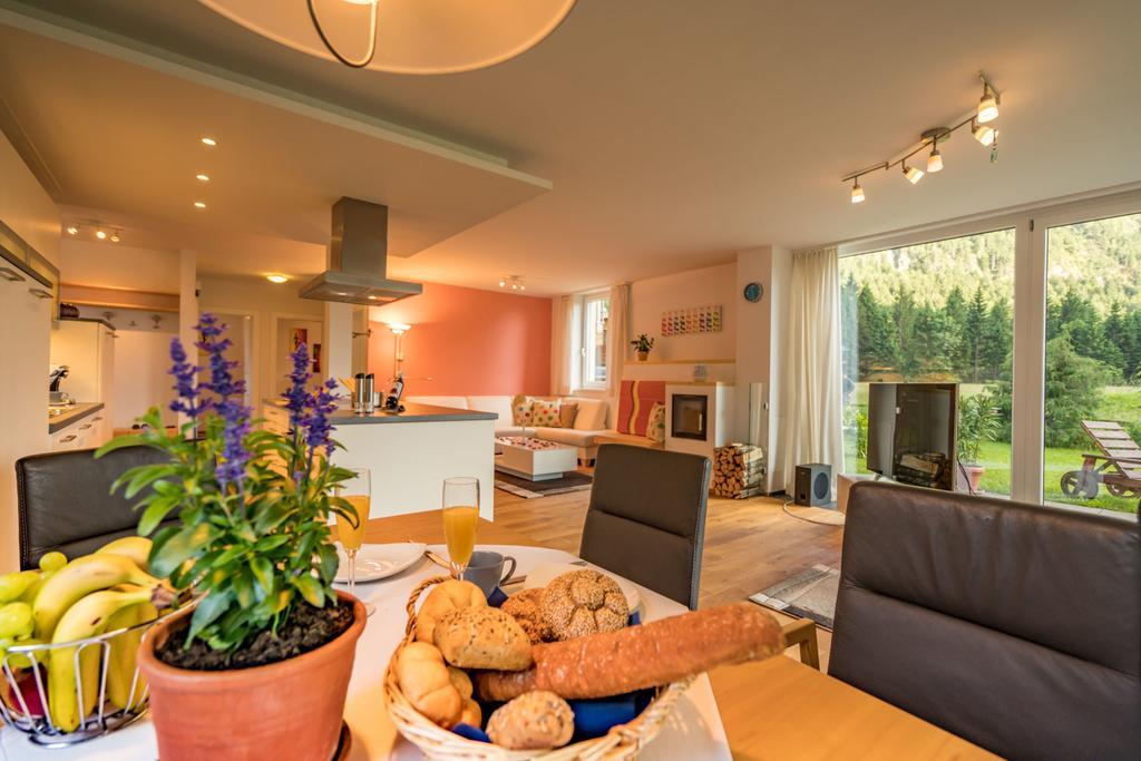 Apartments Am Burggraben 洛伊塔施 外观 照片